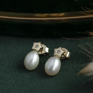 Clearance Gouden oorstekers met parel en zirkonia 14 krt Oorstekers | Oorbellen Met Edelsteen