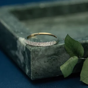 Outlet Gouden rijring met diamant 18 krt Diamanten Ringen