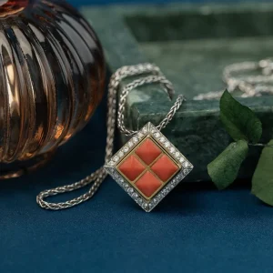 Outlet Witgouden collier met hanger met bloedkoraal en diamant 18 krt Kettingen Met Edelsteen | Gouden Kettingen