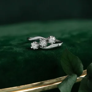 Hot Witgouden ring met diamant 14 krt Diamanten Ringen